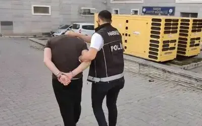 11 yıl 9 ay 22 gün hapis cezasına çarptırılan şahıs yakalandı
