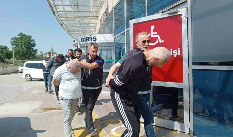 Uyuşturucu satıcılarına geçit yok
 - Samsun’un Bafra ilçesinde uyuşturucu ticareti operasyonunda 5 kişi gözaltına alındı.