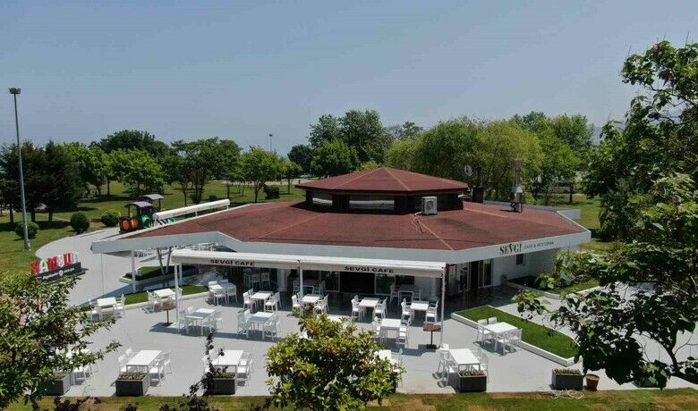 Amisos ve Sevgi Kafe yeniden hizmete açılıyor
 - Samsun Büyükşehir Belediye Başkanı Halit Doğan, bir süredir hizmet veremeyen Amisos ve Sevgi Kafe’nin yarından itibaren belediye tarafından işletilerek, yeniden hizmete başlayacağını söyledi.
