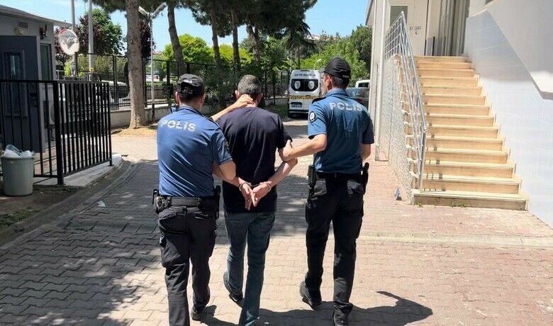12 yıl 4 ay hapis cezası bulunan şahıs yakalandı
 - Samsun’un Bafra ilçesinde 12 yıl 4 ay hapis cezası bulunan şahıs yakalandı.