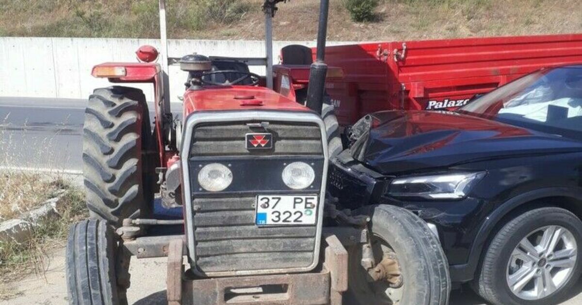 Otomobil traktöre çarptı: 1 yaralı