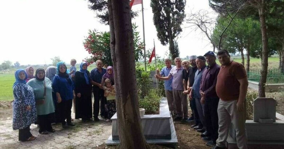Şehit komando er kabri başında anıldı
