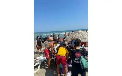Samsun’da denizde boğulma tehlikesi geçiren 3 kişi kurtarıldı

