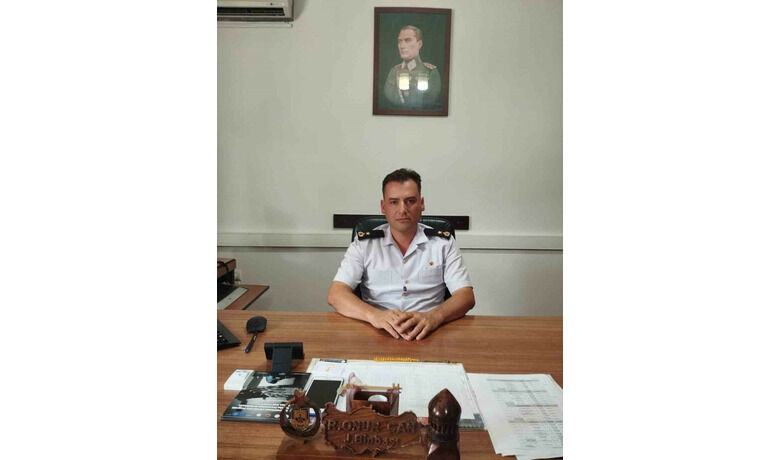 Çarşamba’ya yeni jandarma komutanı
 - Samsun Çarşamba İlçe Jandarma Komutanlığına atanan Jandarma Binbaşı Ramazan Onur Can, görevine başladı.