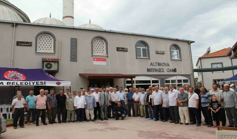 Restore edilen cami dualarla ibadete açıldı
 - Samsun’un Bafra ilçesine bağlı Altınova Mahallesi’nde bulunan Merkez CamiSi, restore edilerek yeniden ibadete açıldı.