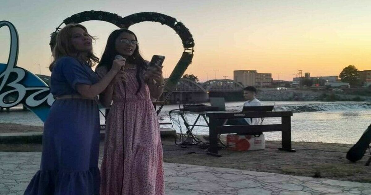 Sahne gençlerde