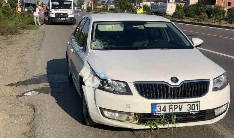 Samsun’da yoldan çıkan otomobilyayaya çarptı: 1 ölü - Samsun’da meydana gelen trafik kazasında yoldan çıkan otomobilin çarptığı yaya hayatını kaybetti.