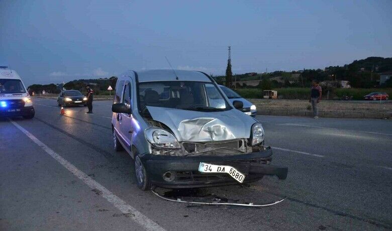 Hafif ticari araç otomobile çarptı: 8 yaralı
 - Samsun’un Alaçam ilçesinde ticari araç ile otomobilin çarpıştığı kazada 8 kişi yaralandı.