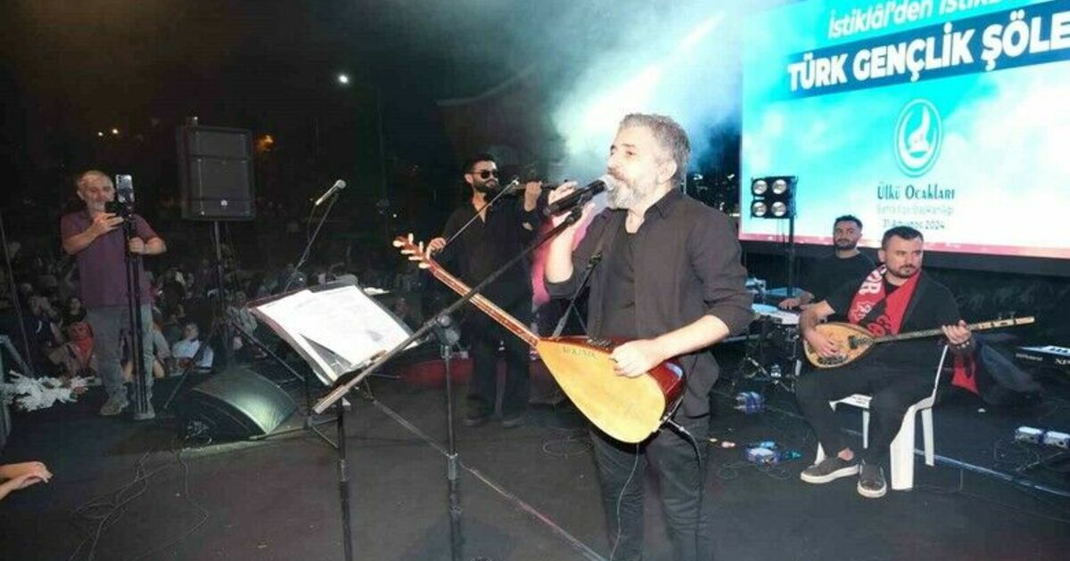 Ülkü Ocakları’ndan Ali Kınık konseri
