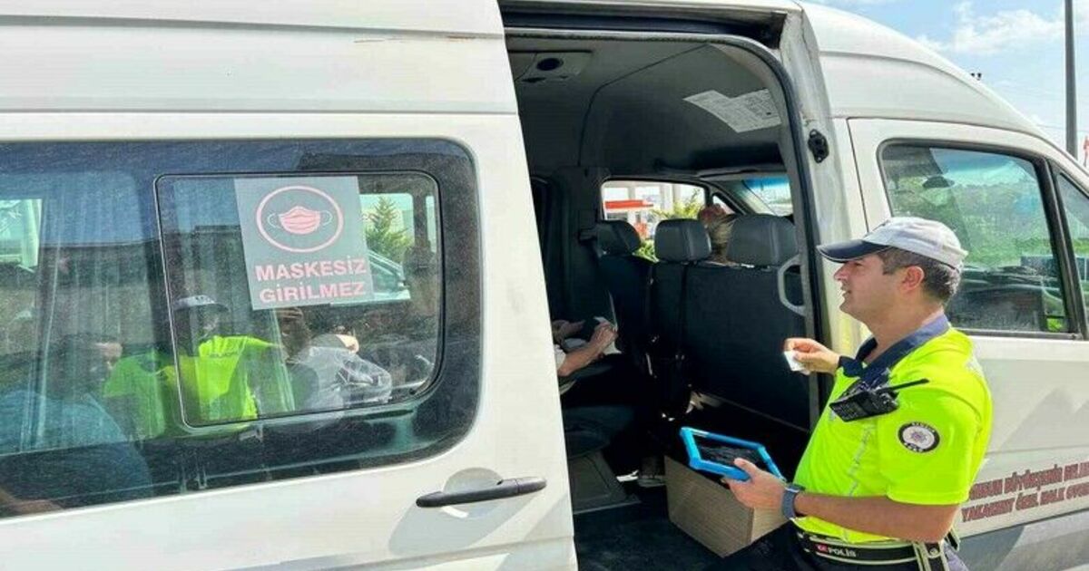 Bafra Bölge Trafik ekipleri sürücü ve yolcuları uyardı
