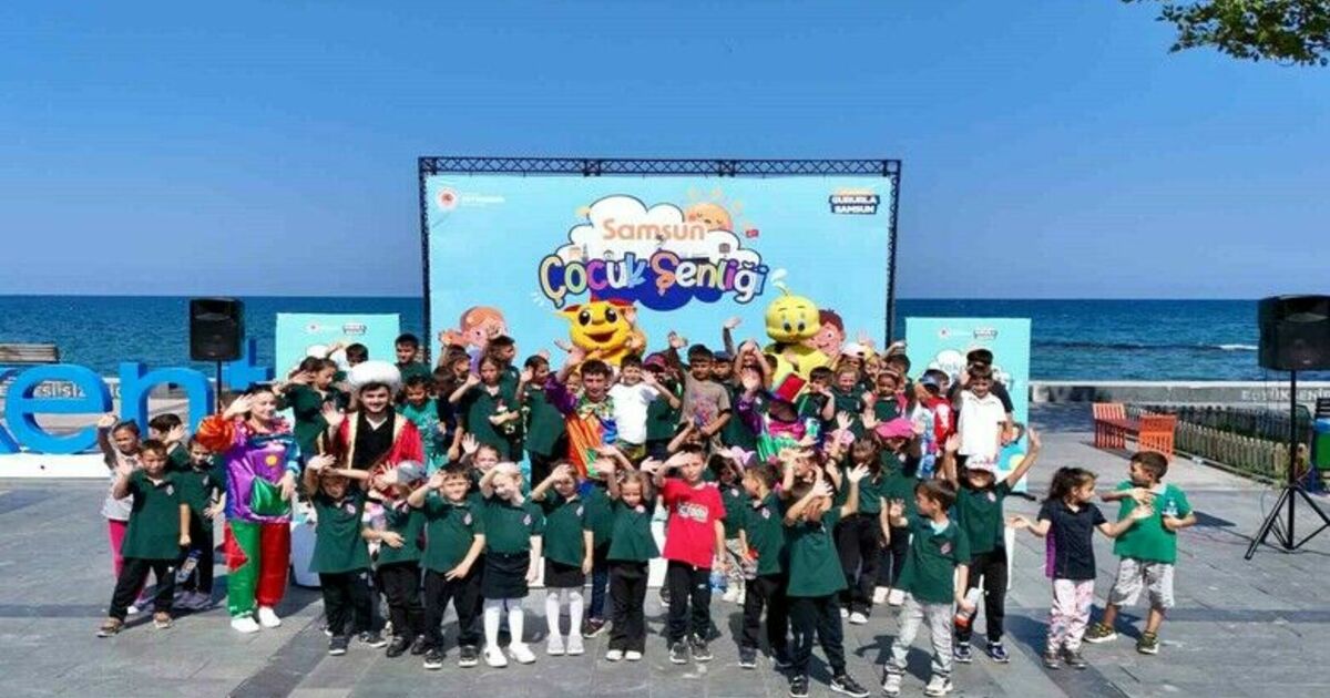 Çocuk Şenliği: Minikler doyasıya eğlendi
