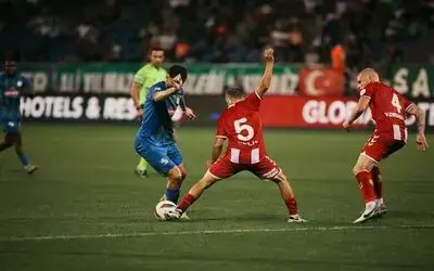 Samsunspor Rize'den Mutlu Dönüyor