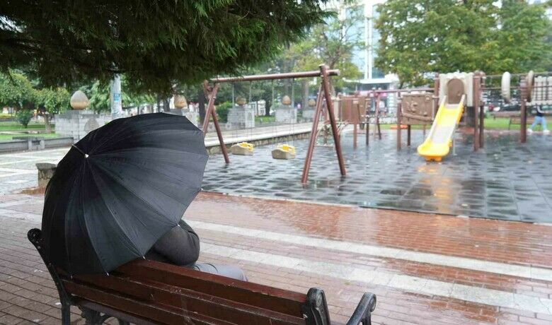 Son 24 saatte Türkiye’de en çokyağış alan 3. il Samsun oldu - Türkiye’de son 24 saatte en çok yağış düşen 3. il Samsun oldu. Samsun’da metrekareye 34,8 kilo yağış düştü.