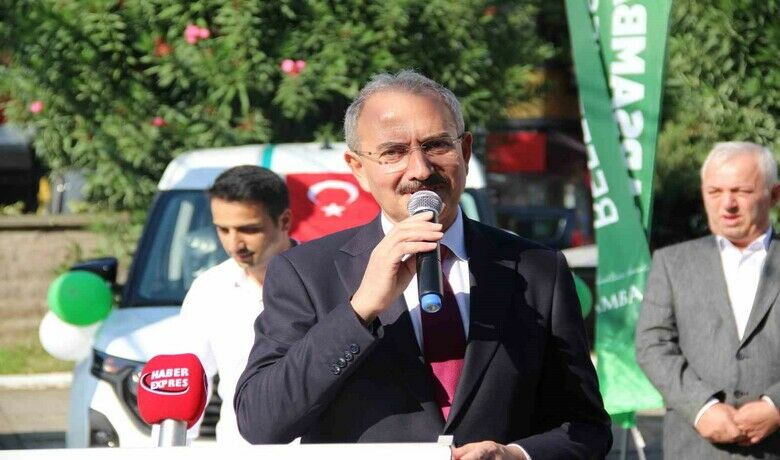 Çarşamba’ya 13 yeni araç takviyesi
 - Samsun’un Çarşamba İlçe Belediyesi, öz kaynaklarıyla aldığı 13 yeni aracı hizmete sundu.
