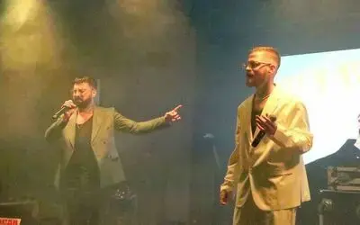 Havza’da gençler Okan ve Volkan ile coştu
