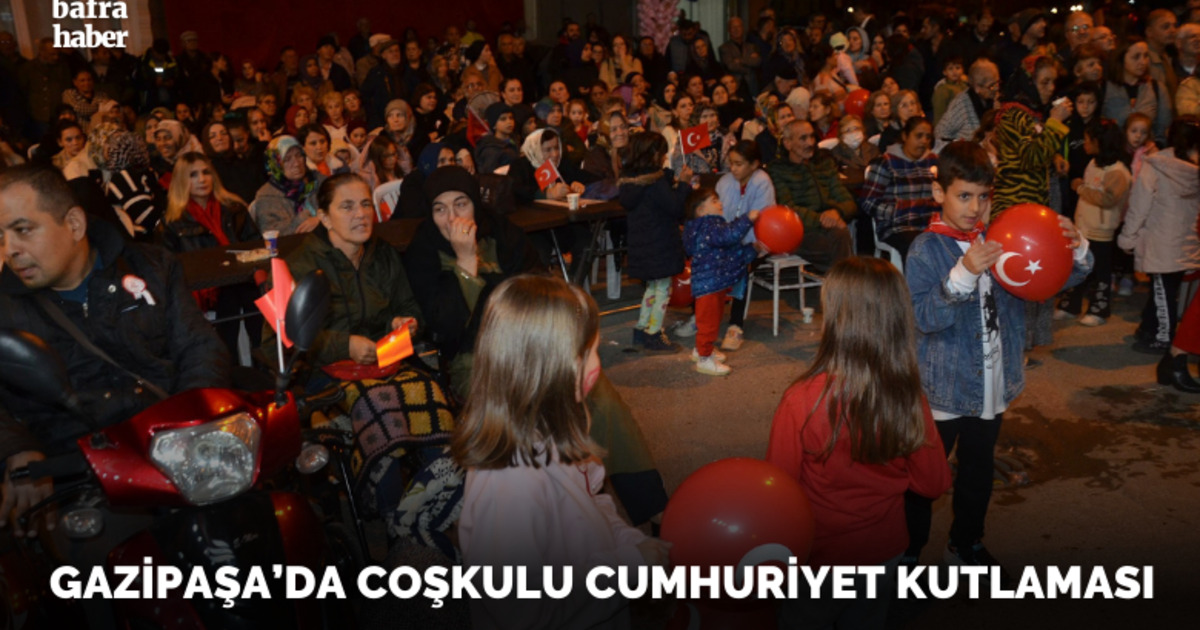 Cumhuriyet Bayramı’nı Rumeli havaları ile kutladılar