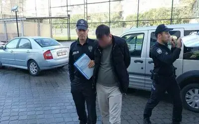 Çalıştığı eczaneden 1 milyon liralık ilaç çaldığı iddia edilen şahıs tutuklandı
