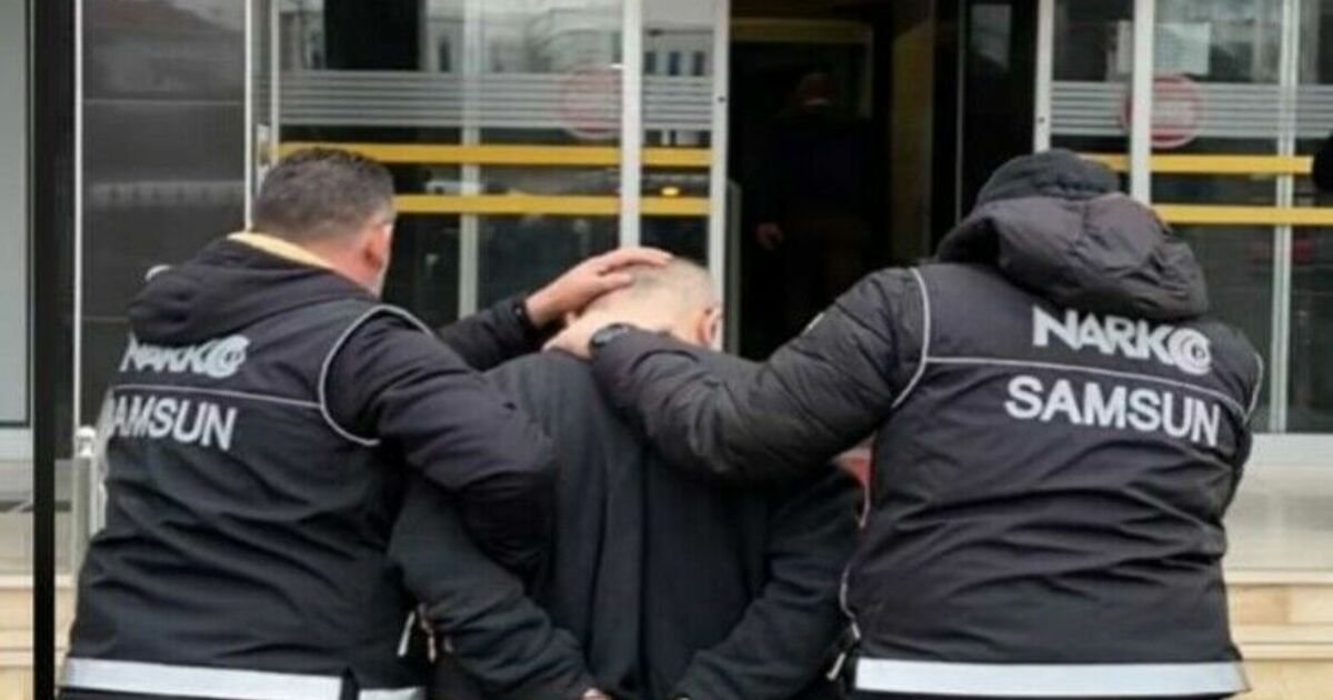 Bafra’da uyuşturucu ile yakalanan şahıs adliyede