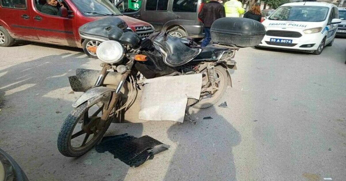 Hafif ticari araç ile motosiklet çarpıştı: 1 yaralı