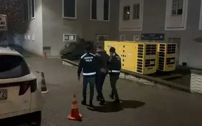 Uyuşturucudan 12,5 yıl hapis cezası bulunan şahıs yakalandı
