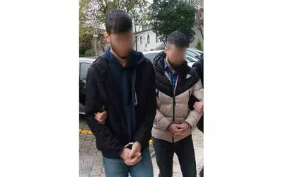 Uyuşturucu ticaretinden 2 kişi tutuklandı

