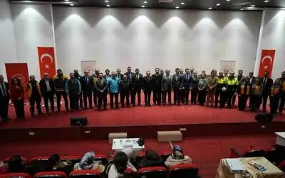 Samsun’da ’Fermuar Sistemi ile Yaşama Yol Ver’ kampanyası
