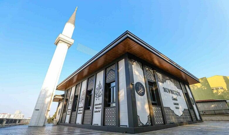 Kışlaya Mehmetçik Camisi
 - Samsun Sahra Sıhhiye Okulu ve Eğitim Merkezi Komutanlığı 19 Mayıs Kışlası’na yapılan Mehmetçik Camisi, düzenlenen törenle ibadete açıldı.