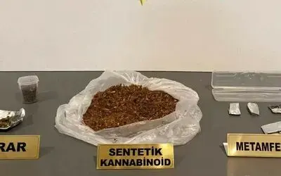 Samsun’da uyuşturucuyla yakalanan 2 kişi gözaltına alındı
