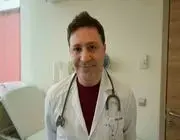 Profesör, korona sonrası halı sahada ve egzersiz yaparken ani ölümlere dikkat çekti