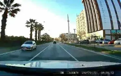 Trafikte şok görüntü