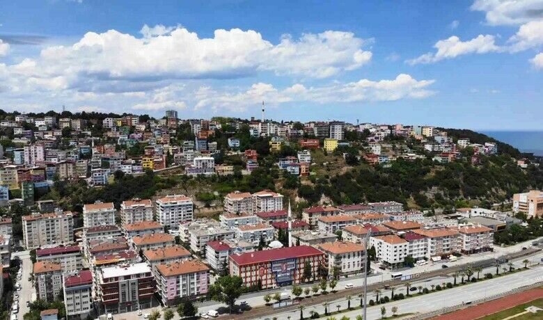 Samsun’dan devlet bütçesine1,2 milyar TL’lik katkı - SAMSUN (İHA) – Samsun’da 2024 yılında yapılan 441 bin 749 adet tapu işlemi sonucunda toplam 1 milyar 246 milyon 329 bin TL, devlet bütçesine katkı sağlandı.