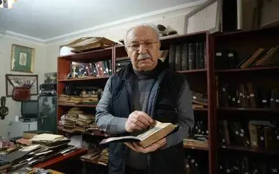 Paha biçilemeyen el yazması eserlere müzayedede yoğun ilgi
