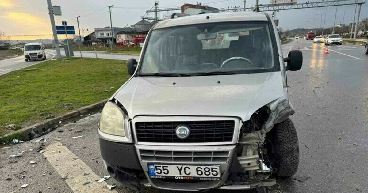 Bafra’da trafik kazası: 3 yaralı
