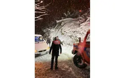 Samsun’da karda araçlarıyla mahsur kalanların imdadına TAKE yetişti
