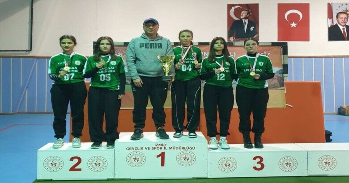 Alaçamspor Bocce, çim topu Türkiye şampiyonu oldu

