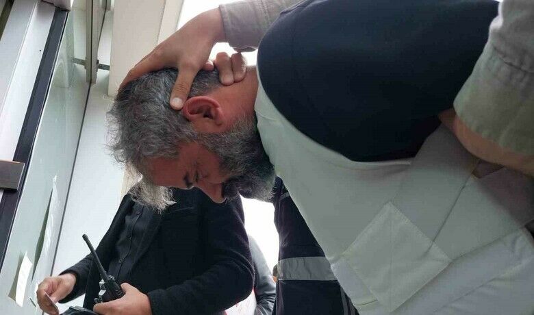 Öğretmen eşini öldüren kocaya 23 yıl 6 ay hapis - Samsun’da boşanma aşamasındaki İngilizce öğretmeni eşini tabancayla öldüren koca, yargılandığı mahkemede toplam 23 yıl 6 ay hapis cezasına çarptırıldı.