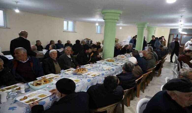 Bu köyde evlerde iftar yapılmıyor