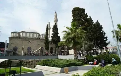 Ramazan’ın son cumasında camiler doldu taştı
