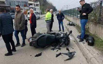 Samsun’da hafif ticari araç ile motosiklet çarpıştı: 2 yaralı