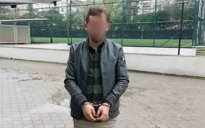 Kaçarken polis araçlarına çarpan alkollü sürücü yakalandı
