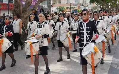Atakum Cumhuriyet Kadınları Bandosu ’Portakal Çiçeği Karnavalı’nda
