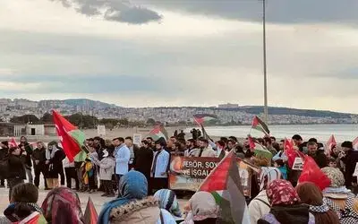 Samsun’da sağlık çalışanlarından "Sessiz Gazze Yürüyüşü"
