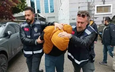 Sokak ortasında karısını öldüren şahıs saklandığı samanlıkta yakalandı
