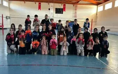 Alanyurt: "Asarcık ilçemiz sporda bir ilki başardı"
