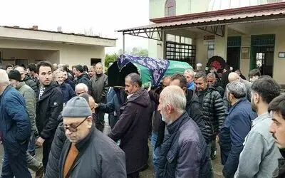 Ayrı yaşadığı eşi tarafından öldürülen kadın defnedildi
