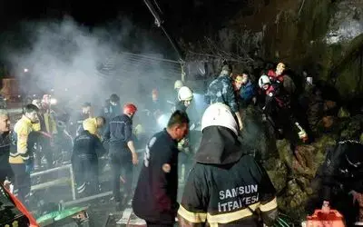 Samsun’da heyelan: Akaryakıt istasyonunda arama-kurtarma çalışması başlatıldı
