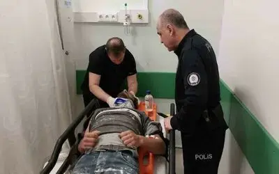 İnşaattan düşen işçi ölümden döndü
