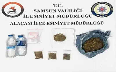 Şişe içinde sıvı bonzai ile yakalandı
