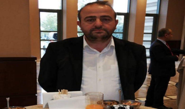 Abdulaziz Cural Vefat Etti - Merhum Mehmet Cural'ın oğlu, Tevfik Cural'ın kardeşi, Emrah ve Hakan Cural'ın ağabeyleri, polis memuru Kerem Cural'ın babası Abdulaziz Cural vefat etti. 