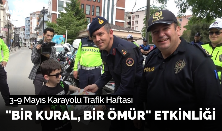 "Bir Kural, Bir Ömür" etkinliği - Samsun’un Bafra ilçesinde 3-9 Mayıs Karayolu Trafik Haftası etkinlikleri kapsamında "Bir Kural, Bir Ömür" mottosuyla trafik kurallarına uyulmasının önemine dikkat çekmek amacıyla bilgilendirme etkinliği düzenlendi.